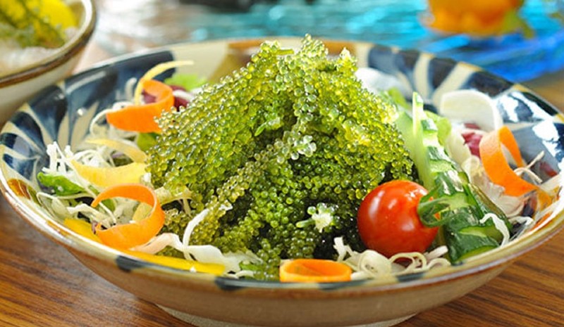 Cách làm salad giảm cân nhanh và cực đơn giản bằng rong nho