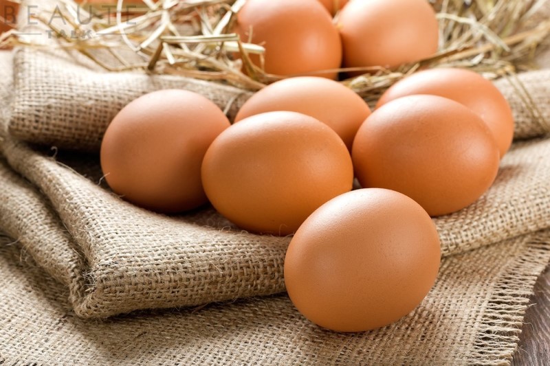 Trong trứng có chứa hàm lượng lớn vitamin và khoáng chất rất có lợi cho sức khỏe