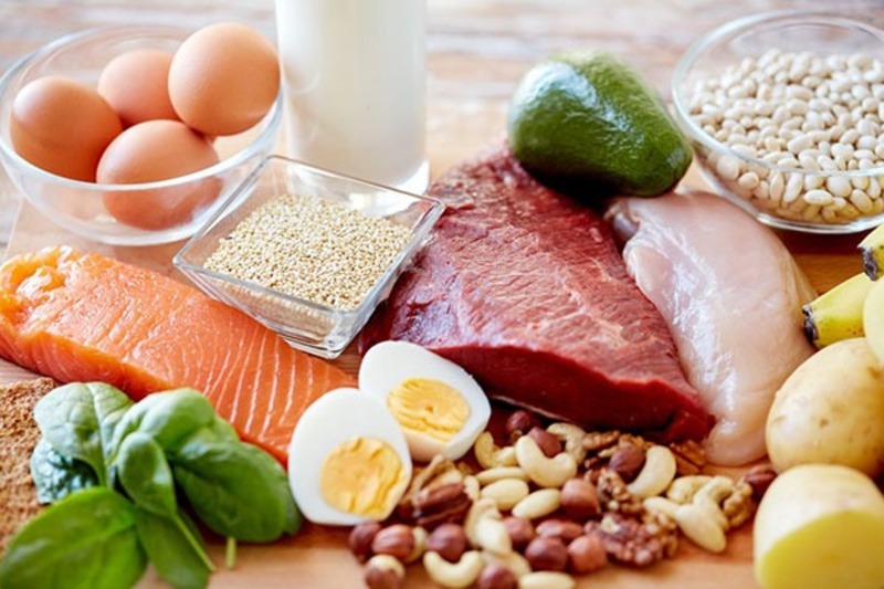 Bổ sung nhiều thực phẩm giàu dưỡng chất để tăng độ đàn hồi cho ngực
