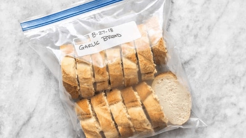 Bảo quản bánh mì sandwich đúng cách giúp kéo dài thời gian sử dụng bánh
