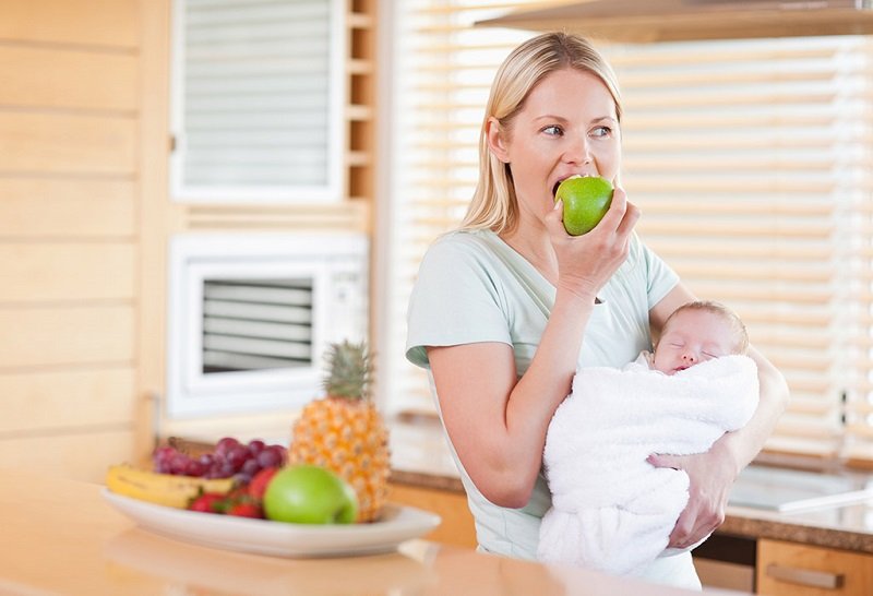 Bổ sung nhiều thực phẩm tốt sẽ giúp mẹ và bé khỏe mạnh và phát triển hơn