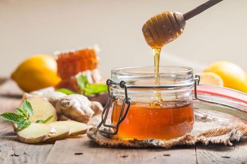 Sáp mật ong giúp wax lông an toàn, dưỡng ẩm cho da hiệu quả