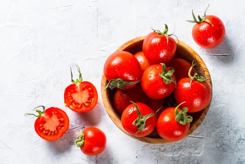 Cà chua có thể phục hồi cấu trúc da và ngăn ngừa quá trình phát triển của các vết sẹo có màu đỏ